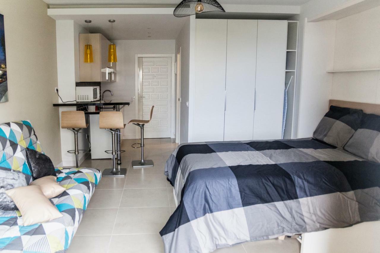 Appartement Estudio En Benalbeach à Benalmádena Extérieur photo